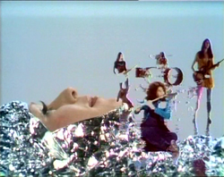 Screenshot from Beat Behind The Dikes broadcast as found on Albino Moon fan-website